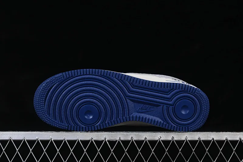 All categories Nk Air Force 1 Air Force series Nk Air Force 1 Low Air Force low-top Nike Air Force 1'07 Low white, gray and blue stitching Air Force 1 low-top casual sneakers HM3703-161